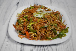 Veg Chowmein ( Street Style Noodles)