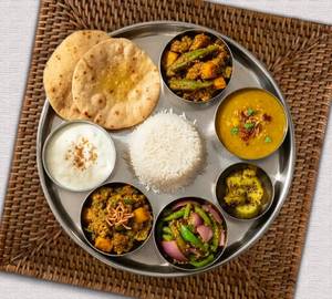 Veg Thali