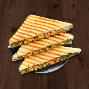Veg Sandwich With Paneer