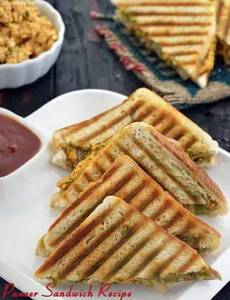 Achaari Sandwich