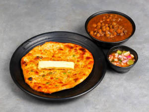 Aloo Bhuija Kulcha Spl.