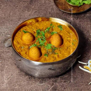Dal Mughlai Egg