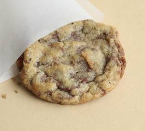 Eggless Milk Chocolate Chunk Cookie