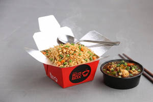 Vegetable Burnt Garlic Fried Rice & Mixed Vegetales Pepper Sauce ( Little Box )