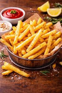 Classic salty fries