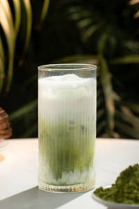 Matcha Iced Latte