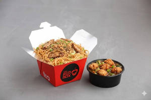 Hakka Noodles Chicken & Chicken Manchurian ( Little Box )