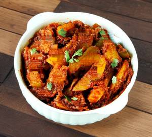 Aloo Baigan Sabzi....half