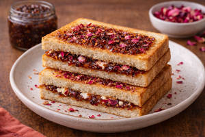 Gulkan Toast