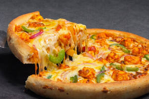 Paneer Tikka Masala Pizza