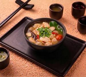 Chicken Tom Yum Soup