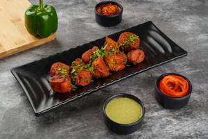 Achari Soya Tikka
