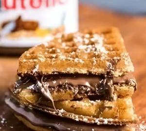 Naked Nutella Waffle