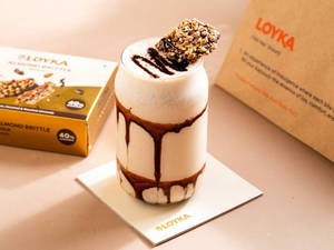 Loyka Almond Brittle Shake