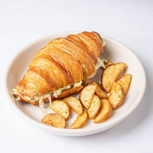 Croissant Sandwich - Avocado