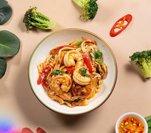 Bah Mee Pad Tom Yum Kung ( Prawn Tom Yum Ramen )