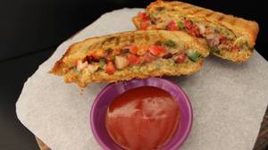 Pizza sandwich