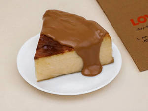 Lotus Biscoff Basque Cheesecake (slice)