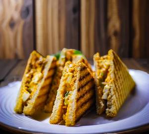 Paneer Makhani Sandwich