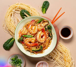Mama Pad Kung ( Prawn Thai Stir-fried Noodles )