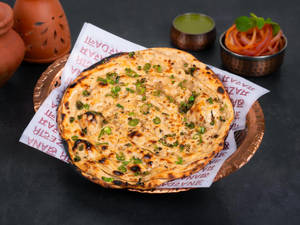 Hari mirch Paratha