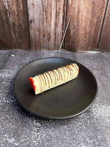 Red Velvet Cigar Roll