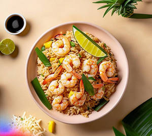 Khao Pad Sapparod Kung ( Thai Pineapple Prawn Fried Rice )
