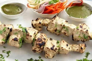 Makhmali Murgh Tikka