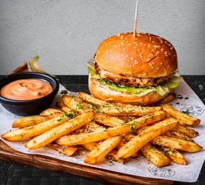 Classic Og Burger + French Fries (With Dip) Any Mojito
