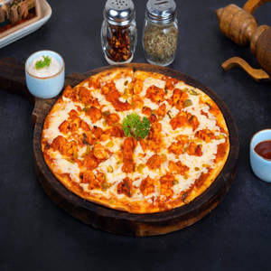 Spicy Chicken Tikka Pizza