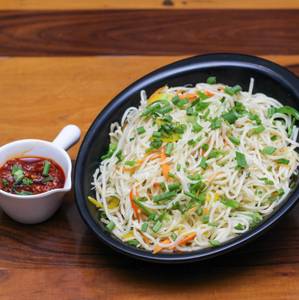 Chicken Hakka Noodles