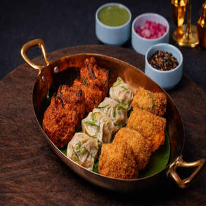 Dilli Ke Khas Momos Platter (Non-Veg)