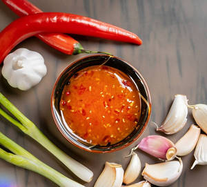 Thai Sweet Chilli Garlic Sauce (50 Ml)