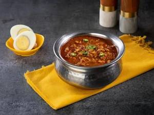 Egg Bhurji Curry