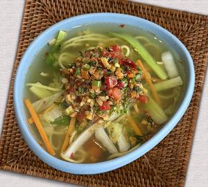 Veg Thukpa