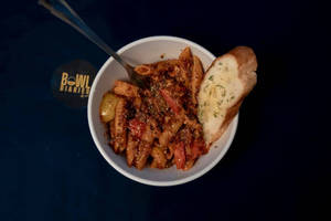 Veg Pasta In Arabita Sauce