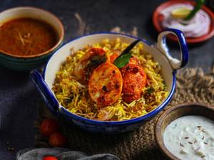 Egg Makhani Biryani