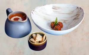Classic Cream Of Tomato With Namak Para