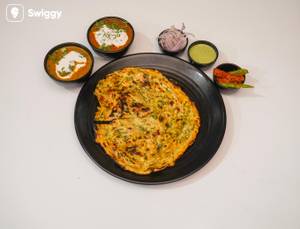 Chur chur naan thaii with 2 veg