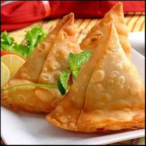 Samosa 2 Nos
