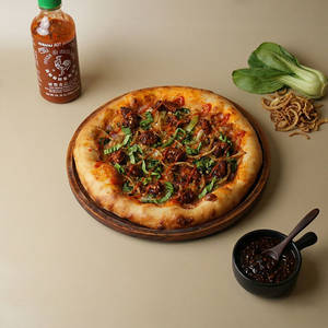 Canton King Chicken Pizza