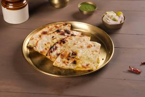Stuffed Kulcha