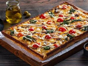 The Sun Roof | Greek Pizza [4 Slices]