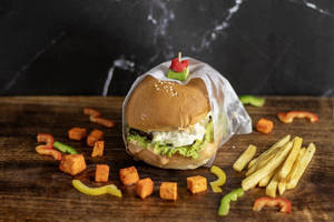 Chilly Paneer Burger