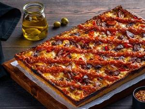 Smokey Spice | Bbq Chicken Pizza [4 Slices]