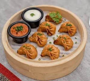 Chicken Chilly Garlic Momos