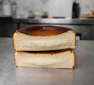 Vanilla Bean Basque Cheesecake