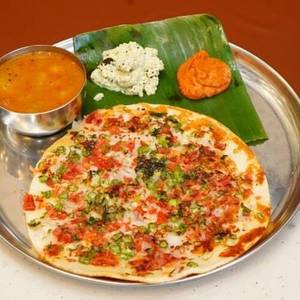 Ghee Mix Veg Uttappam