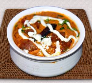 Veg Butter Masala Momos
