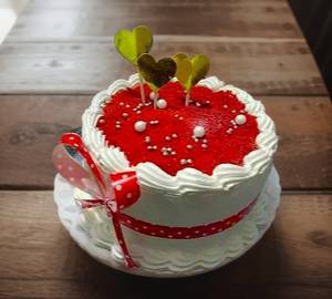 Red velvet love cake [1 pound]